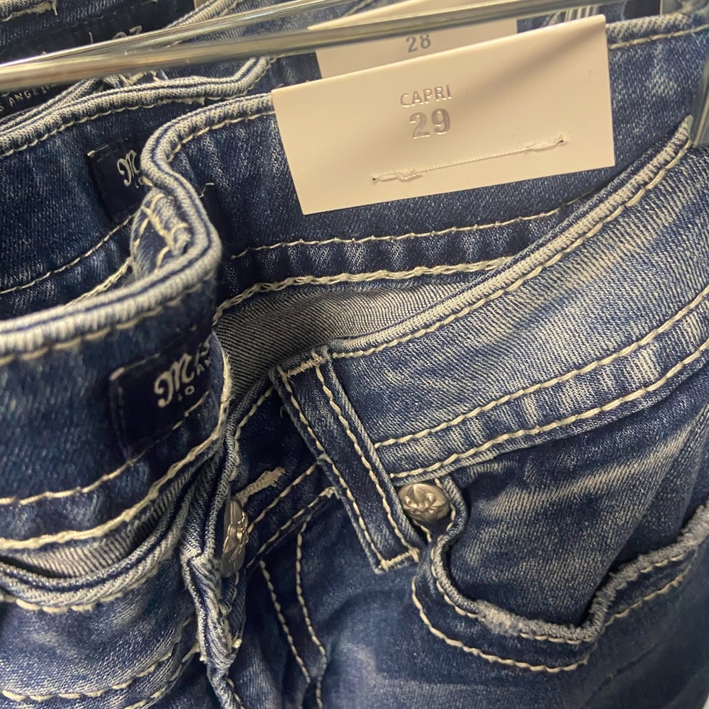 Jeans - Picture 2 of 2